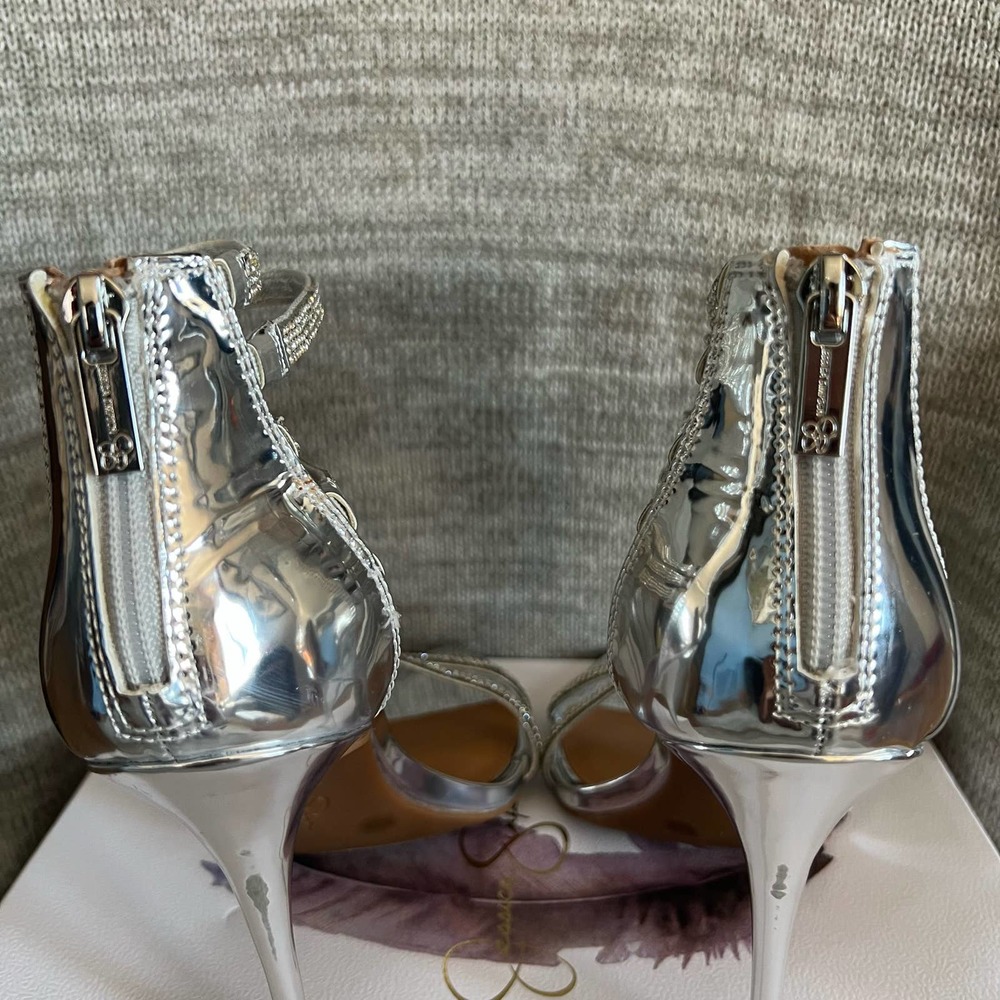 New Jessica Simpson Winifield Silver Rhinestone Heels Shoe Size 8.5 Strappy - Picture 4 of 9